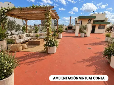 SEMIPISO DE 4 AMBIENTES CON TERRAZA PROPIA, BALCÓN CORRIDO, DEPENDENCIA DE SERVICIO, PATIO Y BAULERA
