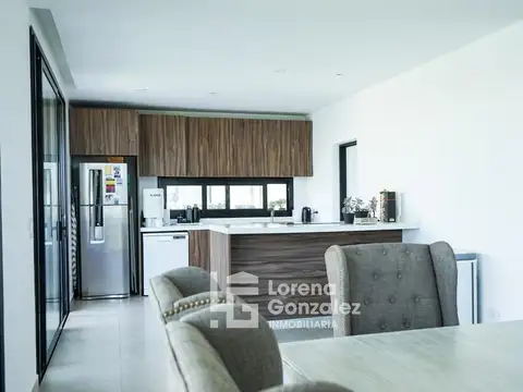 Casa en Alquiler en Puertos, USD 1.900