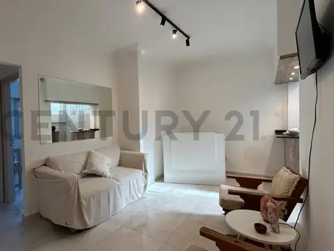 Santa Fe 2800, Piso 0