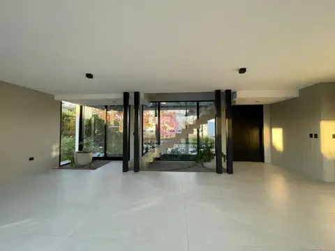 Casa en Venta 1 año