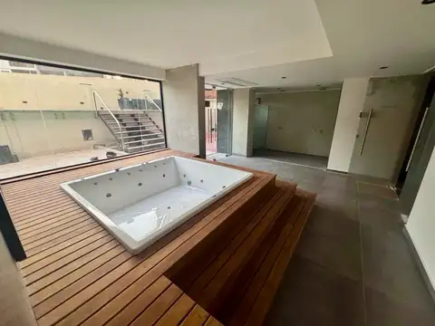 Monoambiente al contrafrente en edificio Full amenities