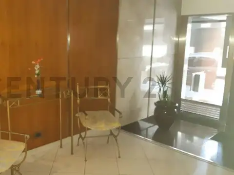 Curapaligüe 100, Piso 0