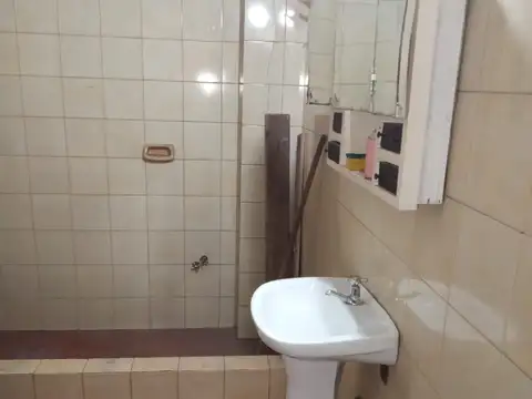 Galpon en Alquiler en Lomas del Millon, $ 700.000