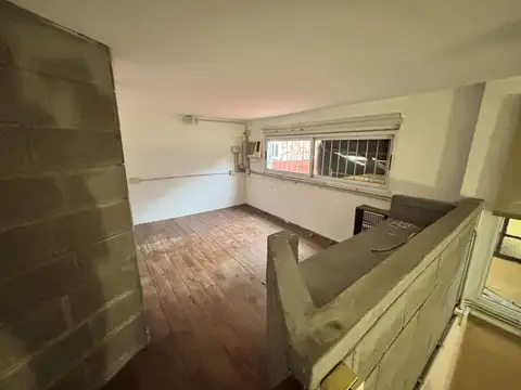 Depto Tipo Casa en Venta de 2 ambientes