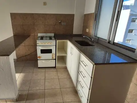 Departamento en Alquiler en Barrio Norte, $ 350.000