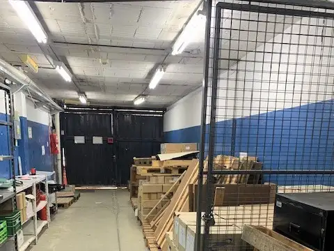 Excepc Depósito/Galpón planta libre s/lote propio + ofic s/Dorrego a pasos Av. Cordoba