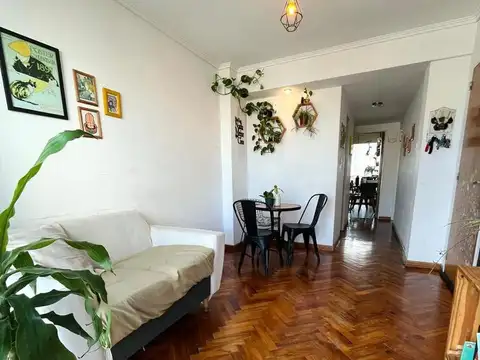 Buenos Aires 839 , Piso 13