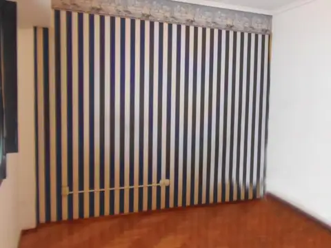 Casa PH a la venta en Haedo - Morón