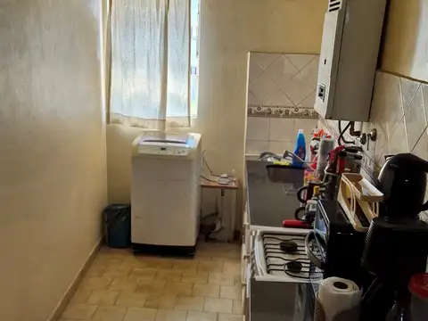Departamento en Venta en Monte Castro, USD 110.000