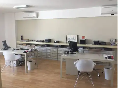 Oficina en Alquiler al Suroeste