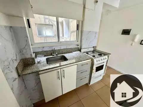 Excelente y Luminoso Departamento con Piscina y Sum