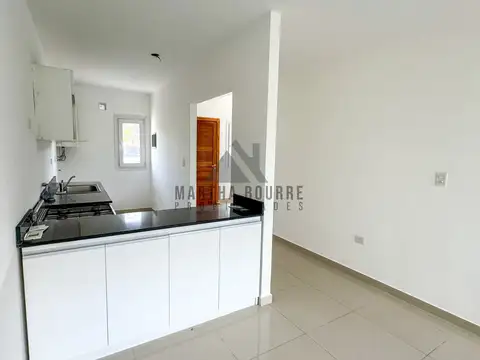 Casa 3 ambientes con 2 baños