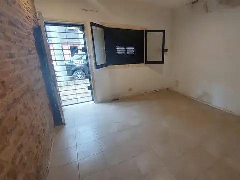 Depto Tipo Casa en Venta en Villa Martelli, USD 73.000