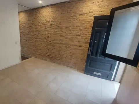 Depto Tipo Casa en Venta de Monoambiente