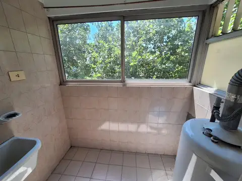 Juarez 3600, Piso 5