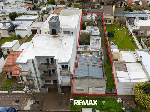 VENTA EN BLOQUE | CASA + 3 DEPTOS A REFACCIONAR