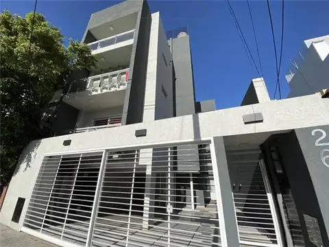 Almirante Brown al 2600