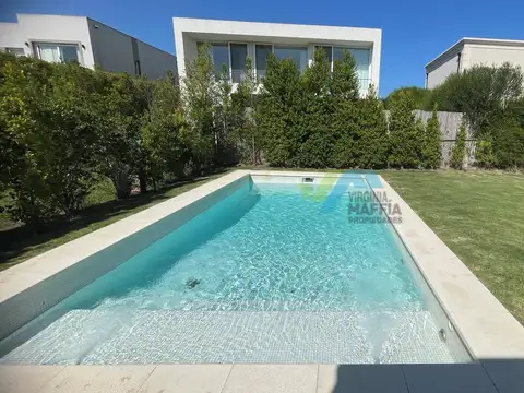 Casa en Venta al Suroeste