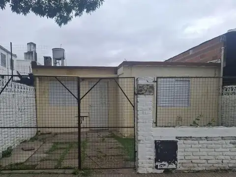 CASA ECONOMICA EN VENTA 