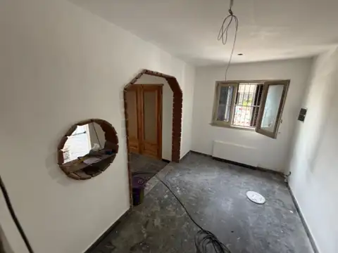 Casa en Alquiler con 1 cochera
