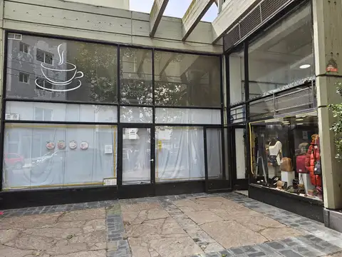 Jujuy al 1600 esquina San Martín