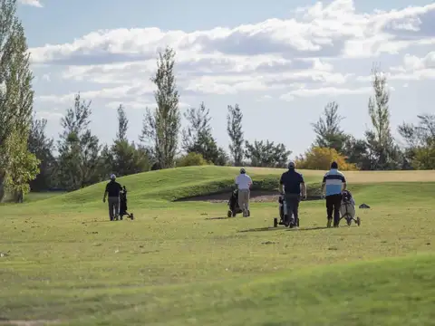 Venta Lote La Rinconada sector Golf Ibarlucea financiado