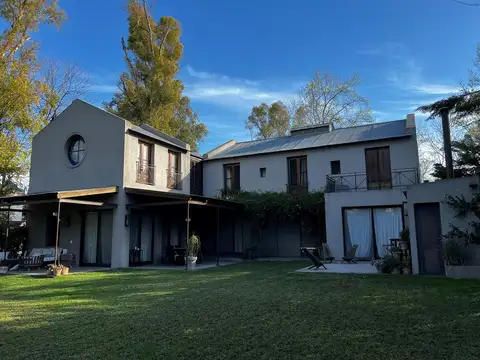 Casa en Alquiler Temporal de 4 dormitorios