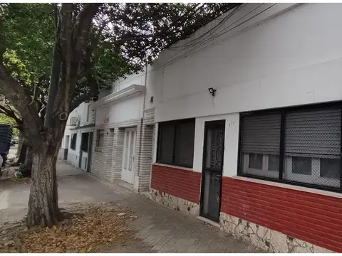 Constitución al 200- Casa Frente, dos dormitorios
