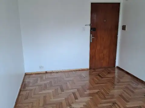 Departamento 2 amb en alquiler en Olivos