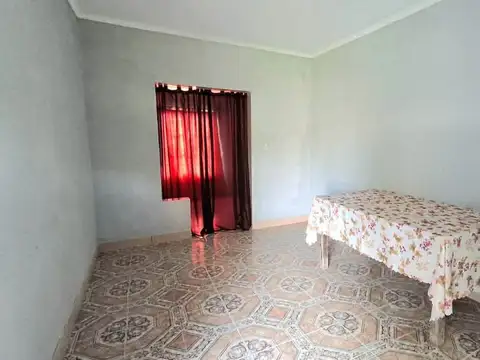 Casa 2 ambientes con 1 baño