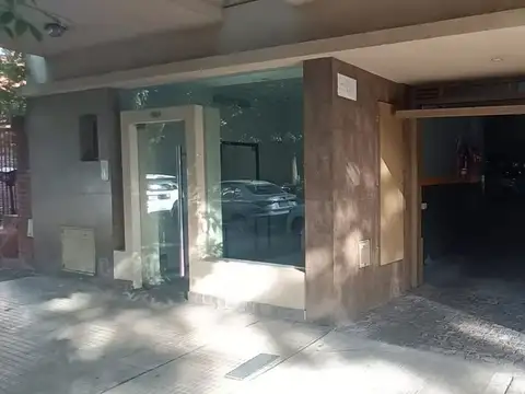 Cochera cubierta en Venta V Devoto ideal inversión