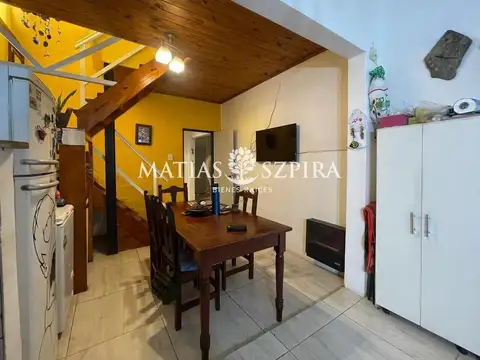 Depto Tipo Casa en Venta de 4 dormitorios