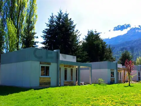 VENTA CAMPO CON CASA Y CABAÑAS EN 7,5 HECTAREAS EN LA ¨PATAGONIA ARGENTINA¨