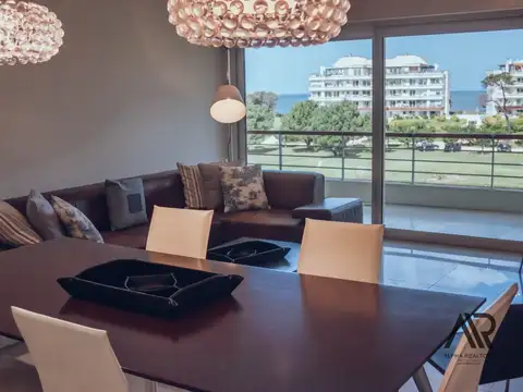 Departamento en Venta en Punta del Este, USD 680.000