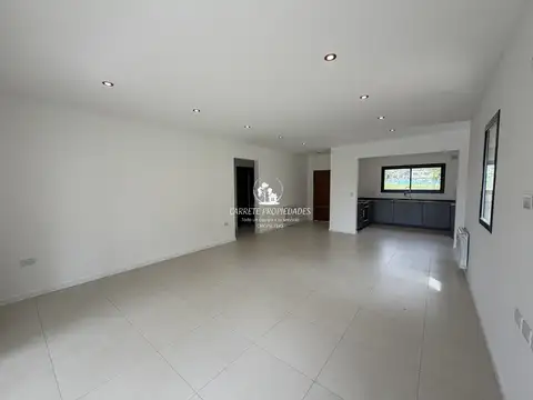 Casa en venta de 4 ambientes. Barrio Santa Sofia. Pilar 100