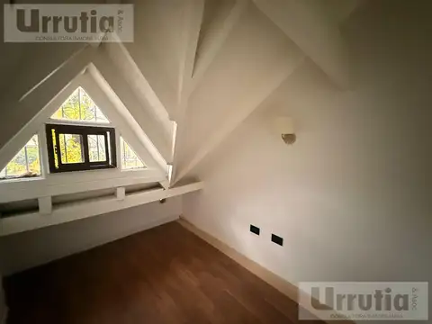 Depto Tipo Casa en Venta en Haedo Sur, USD 62.000