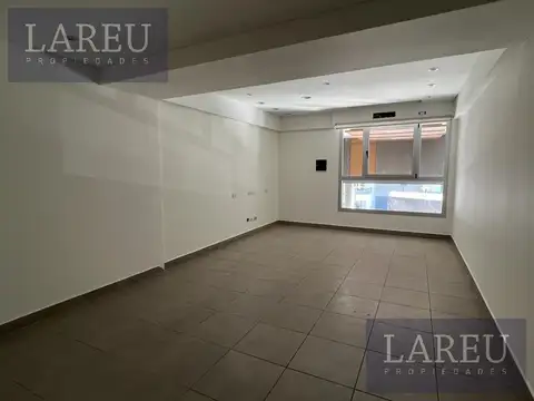 Oficina en Venta, complejo 46 Plaza