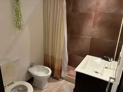 Depto Tipo Casa Monoambiente con 1 baño