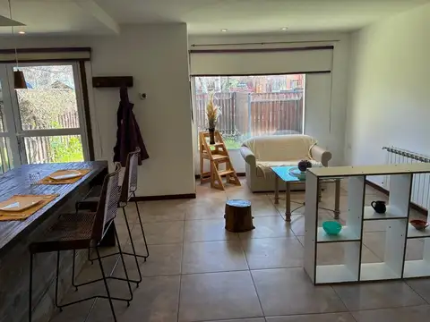 Depto Tipo Casa en Venta de 1 dormitorio