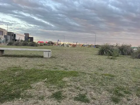 Terreno en Venta en Lomas De Manantiales, USD 119.500