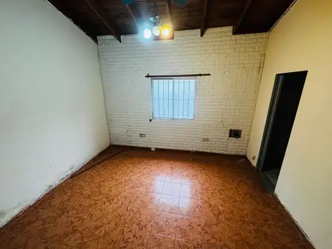 Casa en Venta en Lisandro Olmos Etcheverry, USD 40.000