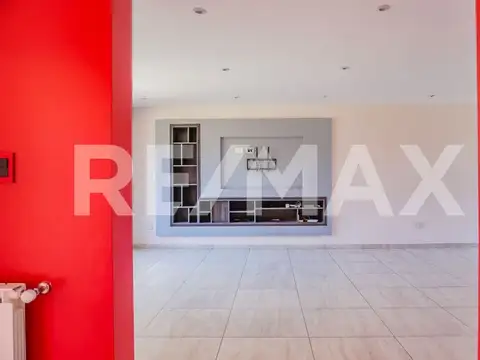 Casa en Alquiler en Neuquén, USD 3.500