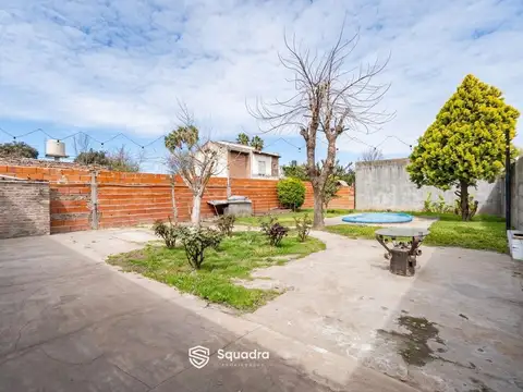 Casa en Venta con 1 cochera