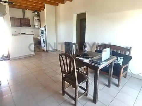 Sargento Cabral 494 100, Piso 2