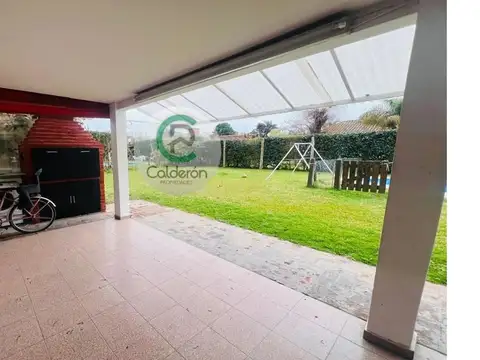 Casa en Alquiler de 3 dormitorios