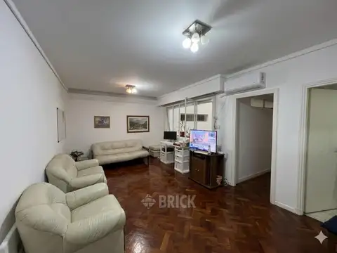 SEMIPISO EN ARAOZ AL 2700 - TODO A NUEVO DOBLE ENTRADA DOBLE CIRCULACION GRAN COCINA COMEDOR