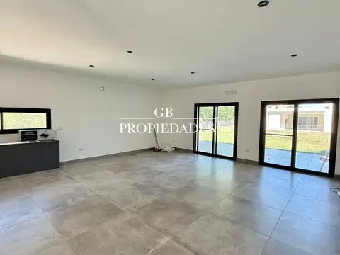 Casa en Venta en Pilar del Este - San Ramón, USD 155.000