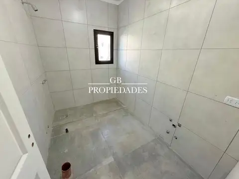 Venta de Casa 4 AMBIENTES en San Ramón, Pilar