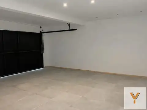 Casa en Venta - 4 Dormitorios 3 Baños - 820mts - Pinamar