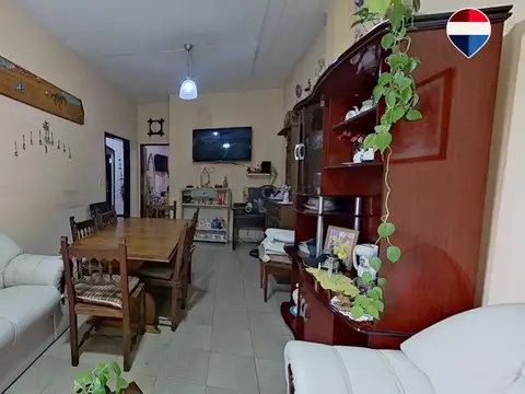 Casa en Venta con 3 cocheras